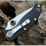 Складной нож Spyderco Tenacious, Black FRN Handle, Full Serrated
